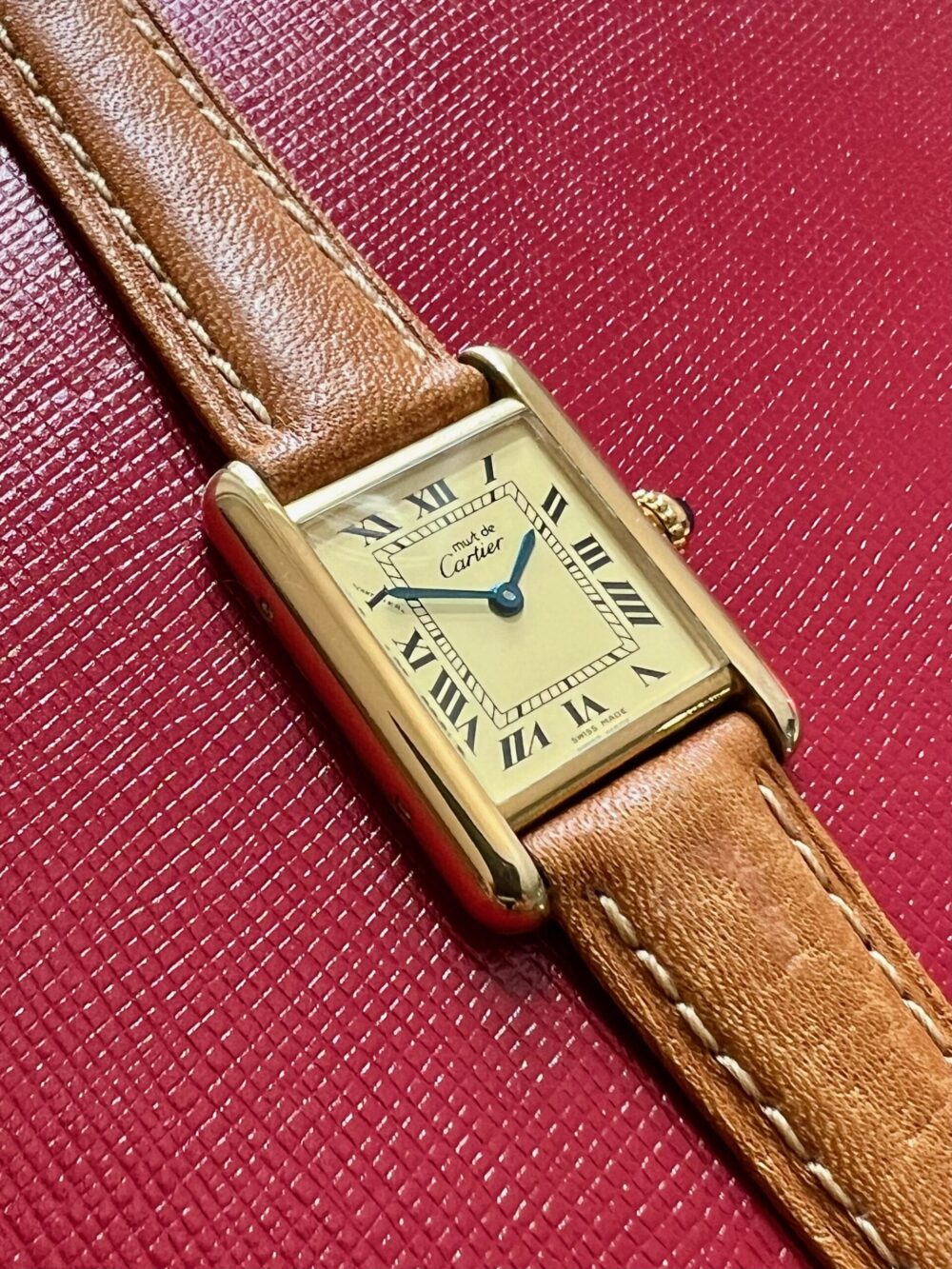 Ladies vintage Cartier Tank 366001