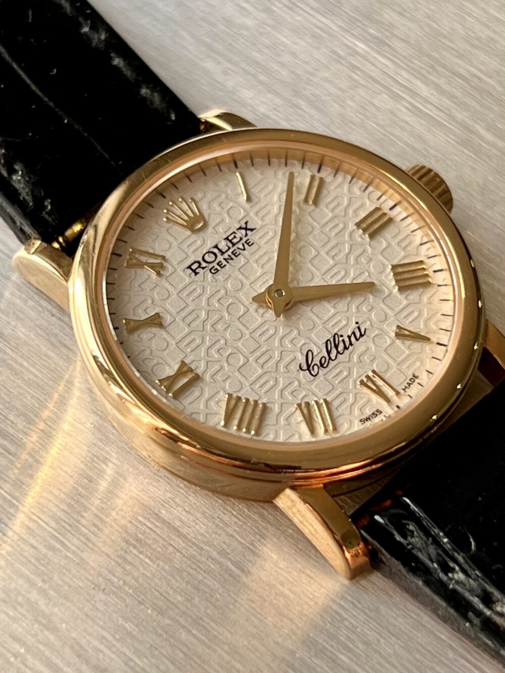 Ladies Rolex Cellini 18k gold 6110 - Image 2
