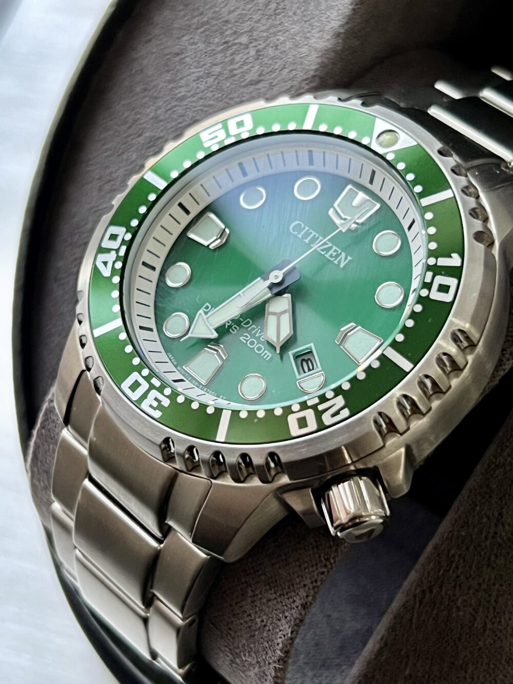 Gents citizen eco drive pro master green divers