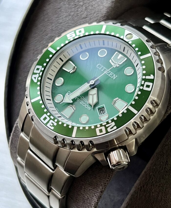 Gents citizen eco drive pro master green divers
