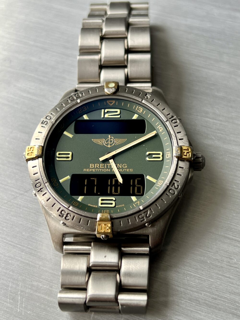 Breitling Aerospace repetition minutes F65062