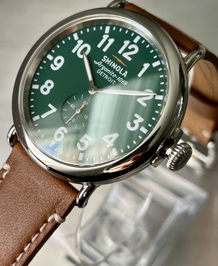 Shinola Detroit Runwell green dial 47mm